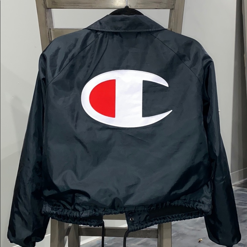 CHAMPION CROP WOMENS WIND BREAKER RAIN COAT